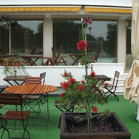 Hotel Condor مامايا المظهر الخارجي الصورة