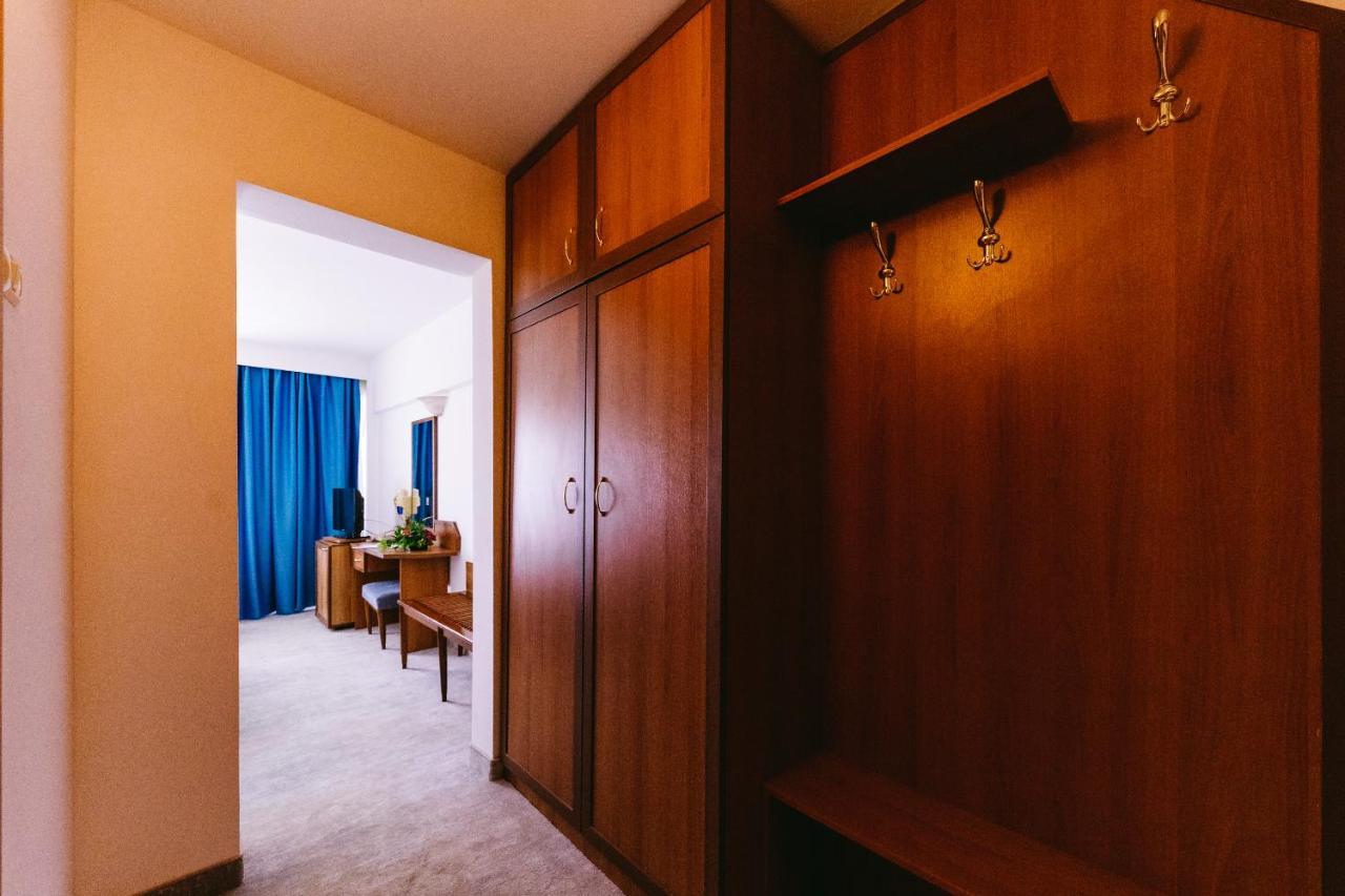Hotel Condor مامايا المظهر الخارجي الصورة