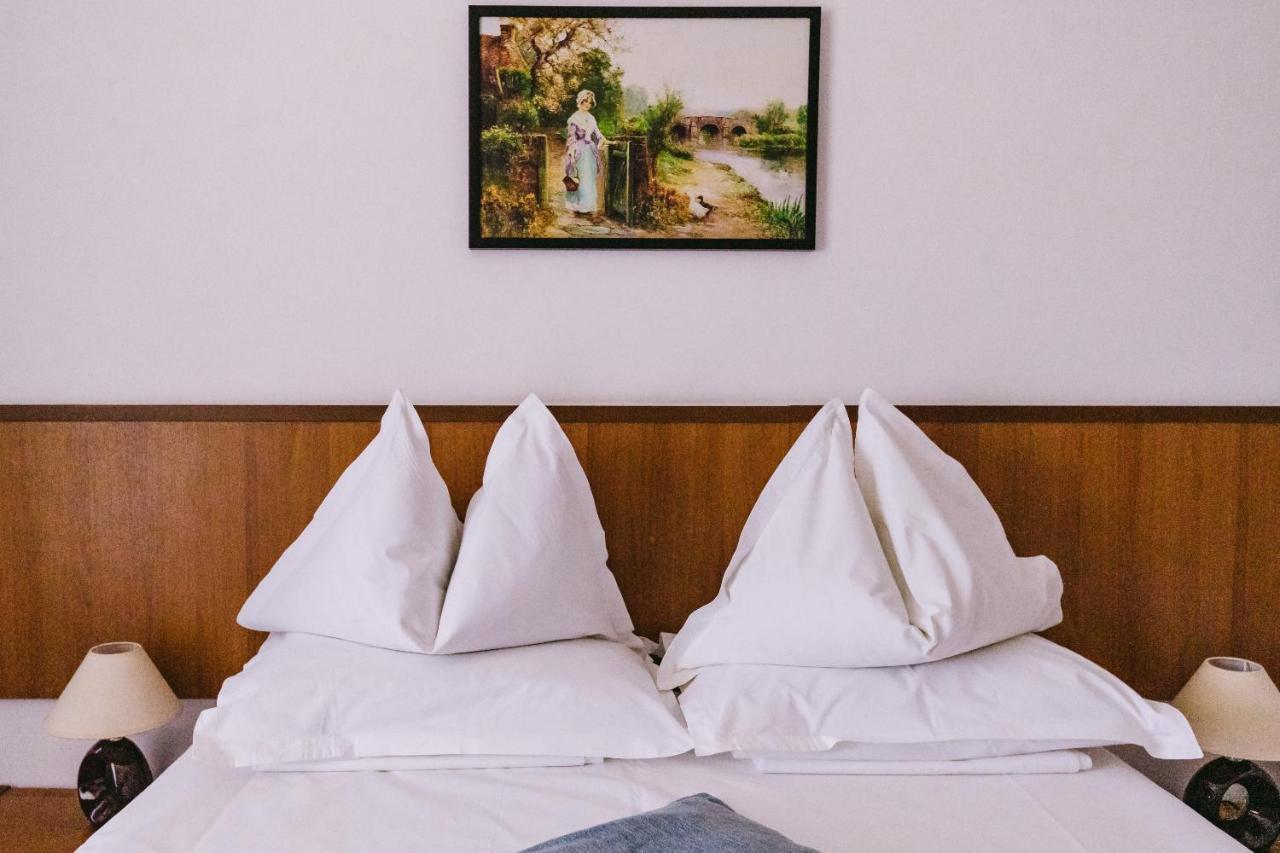 Hotel Condor مامايا المظهر الخارجي الصورة