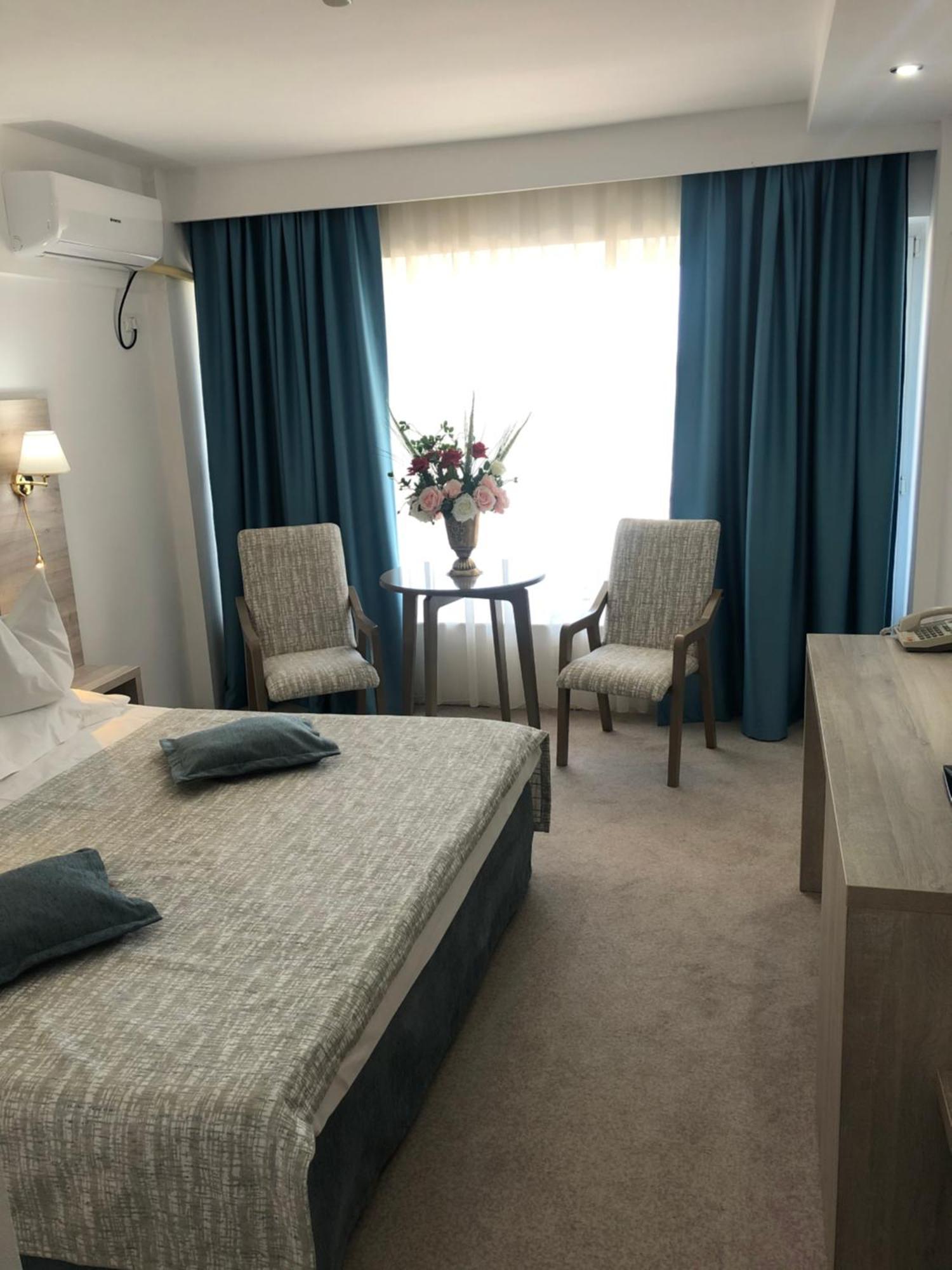 Hotel Condor مامايا المظهر الخارجي الصورة