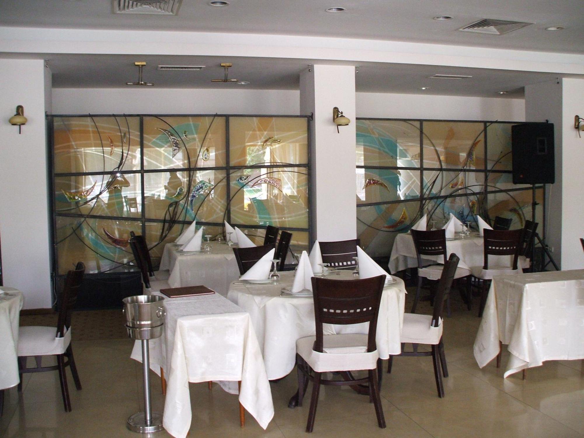 Hotel Condor مامايا المظهر الخارجي الصورة